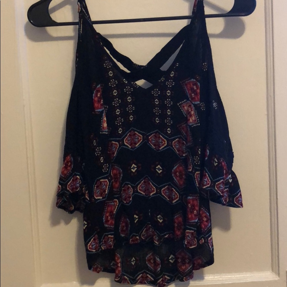 Flowy patterned top - Picture 2 of 2